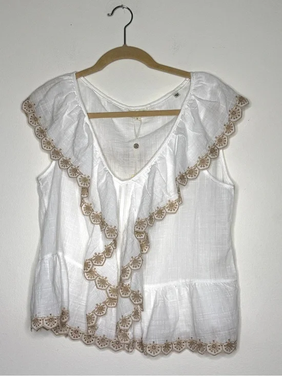 Max Studio Embroidered Ruffle Sleeve V- Neck Top Size L - Picture 11 of 12